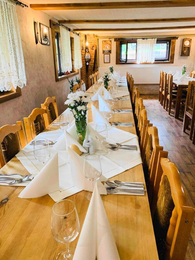 Osrodek Wypoczynkowy U Bartka Bed & Breakfast Czerwienne Luaran gambar