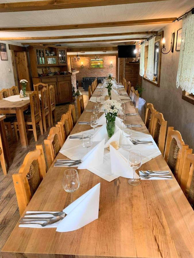 Osrodek Wypoczynkowy U Bartka Bed & Breakfast Czerwienne Luaran gambar