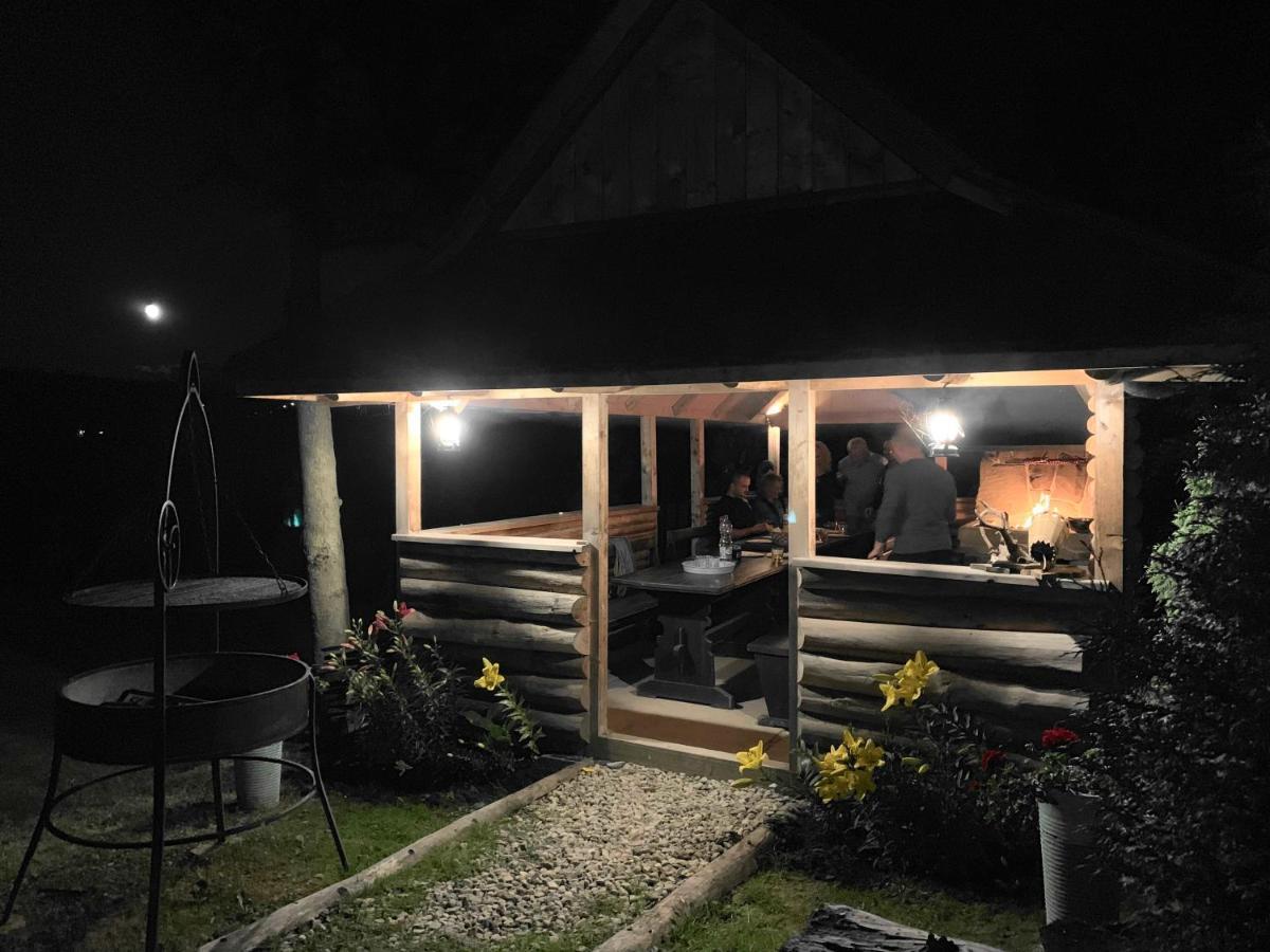 Osrodek Wypoczynkowy U Bartka Bed & Breakfast Czerwienne Luaran gambar