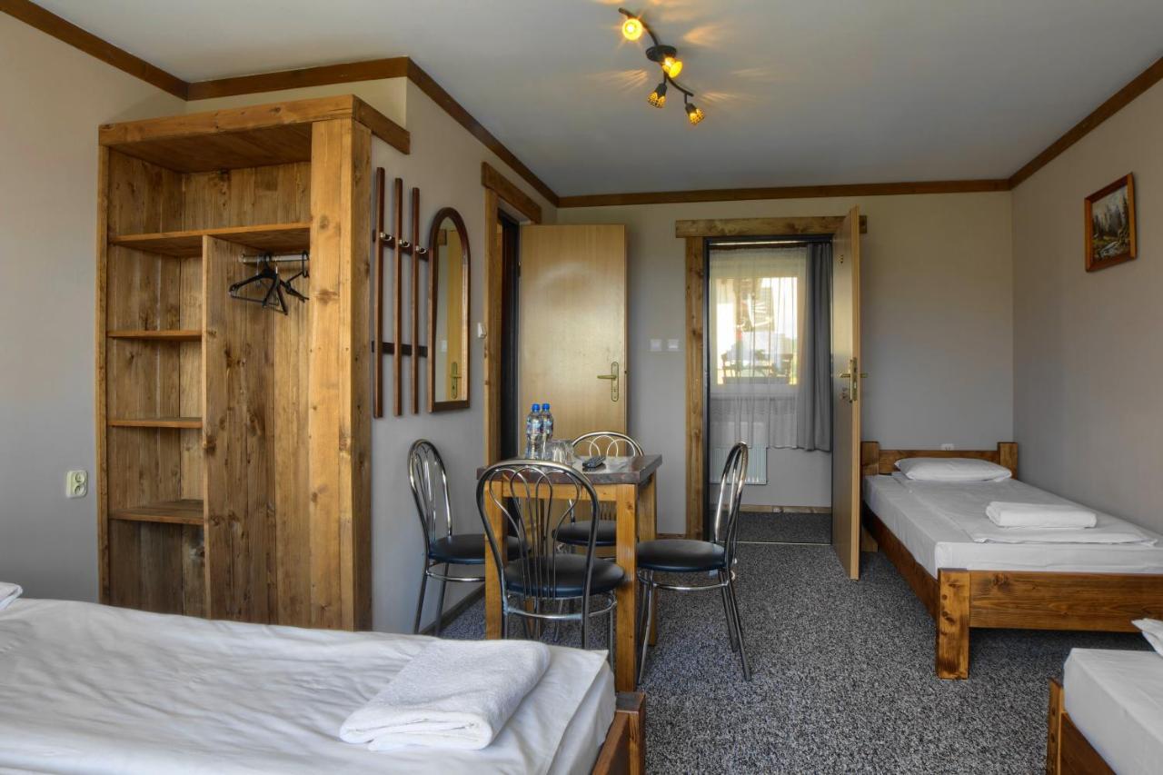 Osrodek Wypoczynkowy U Bartka Bed & Breakfast Czerwienne Luaran gambar