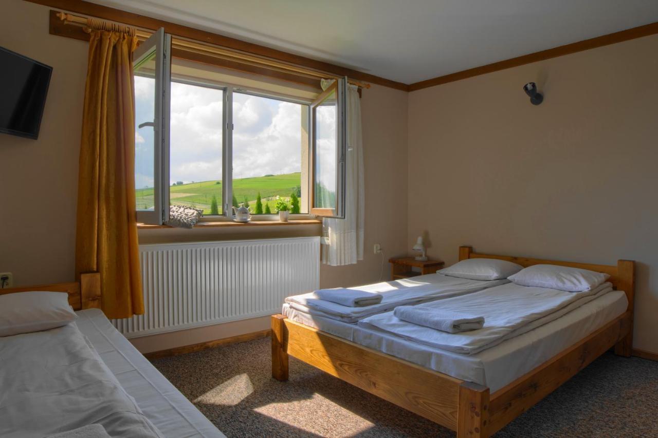 Osrodek Wypoczynkowy U Bartka Bed & Breakfast Czerwienne Luaran gambar