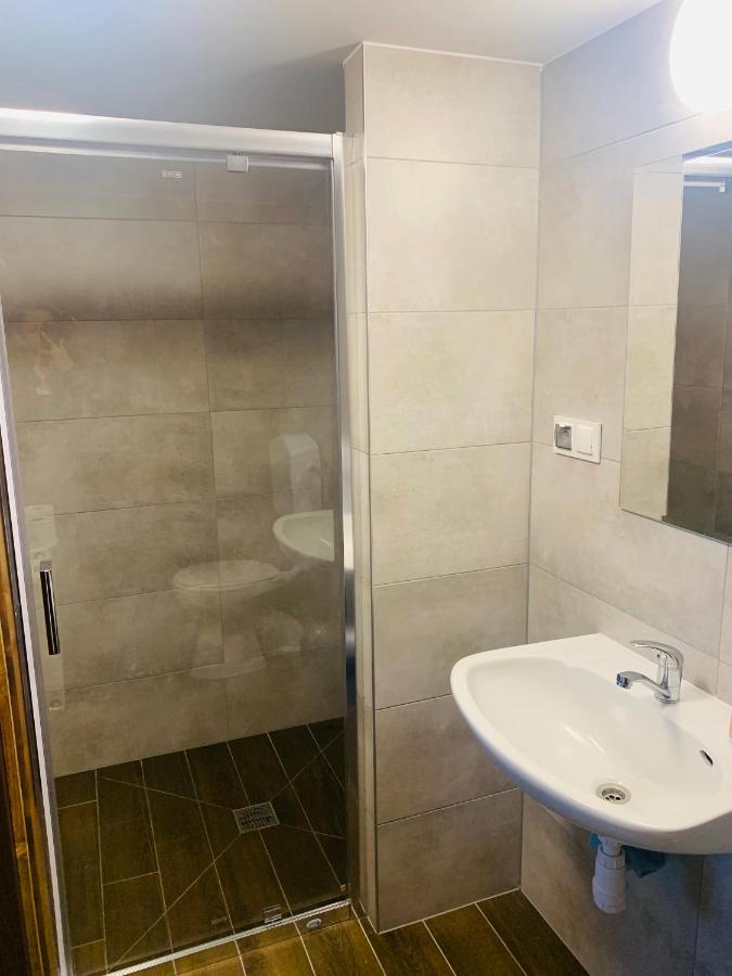 Osrodek Wypoczynkowy U Bartka Bed & Breakfast Czerwienne Luaran gambar